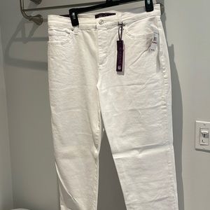Gloria Vanderbilt white jeans